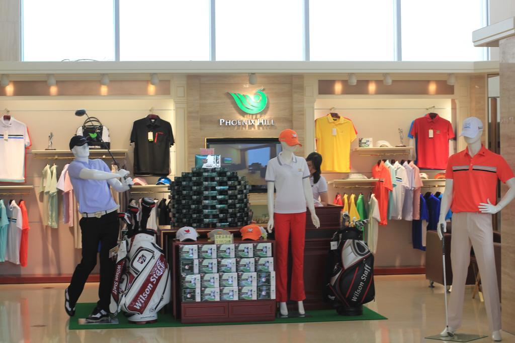 Phoenix Hill Hotel Dongguan - Golf Course Shop Bagian luar foto